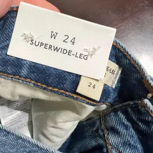 NWT Madewell Superwide Leg Jeans Fannin Wash Rigid Denim Cuffs High Rise thumbnail 3