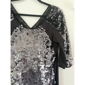 Mac Duggal Black Sequined Bodycon Short Sleeve Mini Dress Size 6 thumbnail 3