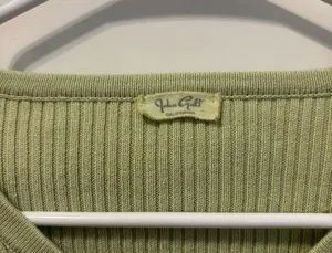 John Galt Pale Green Shannon Cardigan thumbnail 4