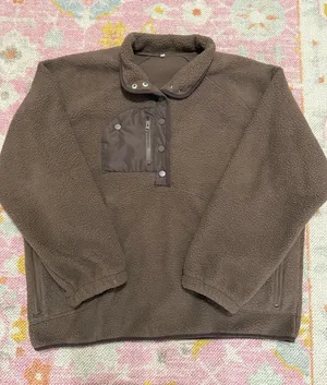 Amazon Fleece Pullover thumbnail 1