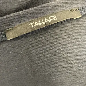 Tahari Dark Blue‎ V-Neck Top with Linear Design thumbnail 4