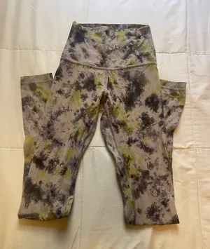 Lululemon Leggings thumbnail 1
