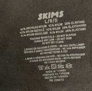 SKIMS NEW!! Sculpting Thong Bodysuit L thumbnail 6