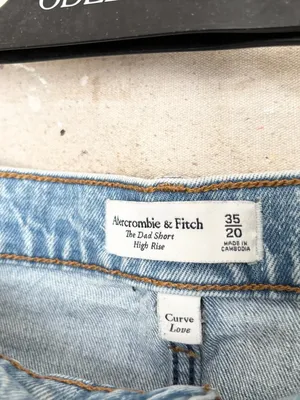 Abercrombie & Fitch the Dad Short High Rise Curve Love thumbnail 2