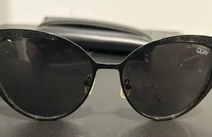 Quay Australia Black Modern Oval Sunglasses thumbnail 1