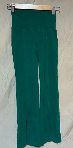 TNA flare pants Green Size XS thumbnail 1
