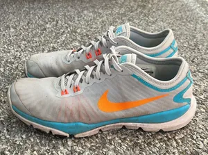 Nike Shoes thumbnail 1