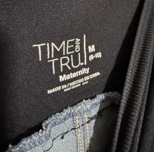 SALE! Time and Tru Maternity Full Panel Shorts Size M (8-10) EUC thumbnail 5