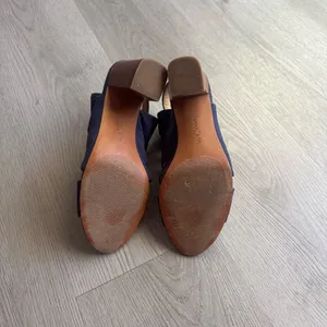 Franco Sarto Faux Suede Cut-Out Heels thumbnail 12