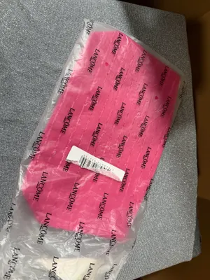 Lancôme hot pink ribbed makeup pouch NWT thumbnail 3