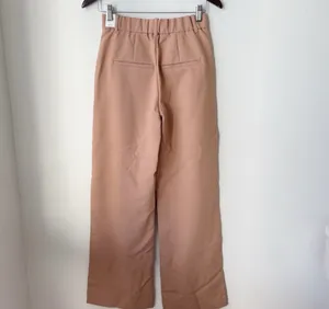 Abercrombie & Fitch Curve Love Sloane Tailored Pants in Tan thumbnail 4