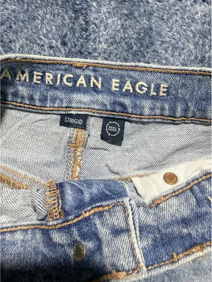 American Eagle Light Wash Distressed Denim Shorts thumbnail 3