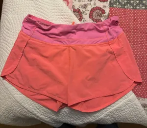 Lululemon Shorts thumbnail 1