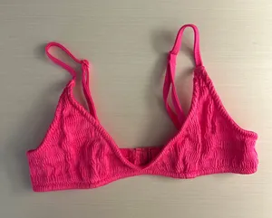 Triangl Bikini Top thumbnail 1