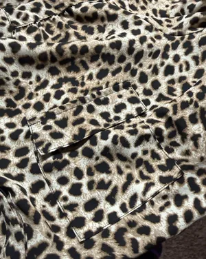 Torrid Harper Leopard Print Pullover Blouse 1 1X 14 16 Georgette Roll Tab Sleeve thumbnail 6