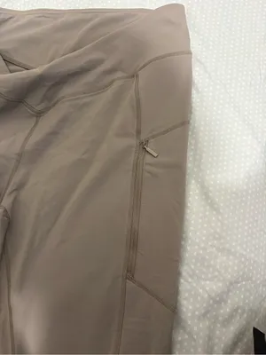 NWT Activewear High Rise Leggings with Side Zipper Pocket Gray Size XL thumbnail 6