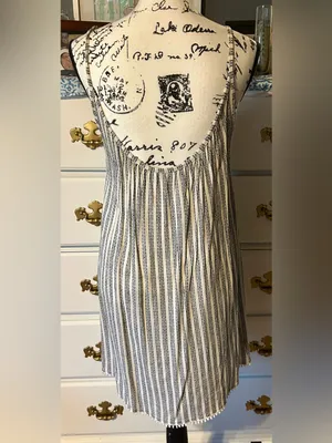 Don’t Ask Why White & Black Patterned Slip Dress OS EUC Size undefined thumbnail 3