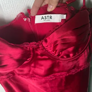 ASTR The Label Florianne Satin Maxi Dress XS thumbnail 8
