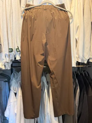 Vuori Pants thumbnail 2