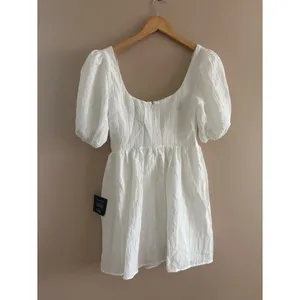 Lulus Little Bit In Love White Surplice Puff Sleeve Mini Dress Size Medium Beach thumbnail 5