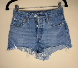 Levi’s 501 thumbnail 1