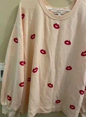 Loft Pink Red Kiss Lips Crewneck Long Sleeve Sweatshirt Sweater XL thumbnail 3
