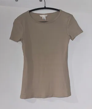 H&M Tan ribbed short sleeve tee thumbnail 1