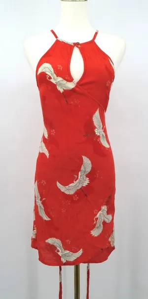 Billabong Red Crane Print Halter Mini Dress Women Medium Keyhole Neck Tie Waist‎ thumbnail 1