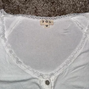 POL Henley Top Womens Medium White Excellent Lace‎ Trim Bell Sleeve UKT71 Cotton thumbnail 2