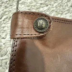 Frye Women's Brown Leather Riding Boots Knee‎ High Zip Up Casual Tall Size 7 thumbnail 4