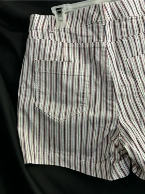 Old Navy Women's Striped Button-Front Shorts in White & Burgundy Sz 10 NWT thumbnail 6