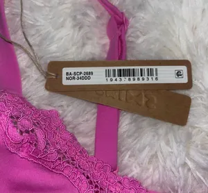 SKIMS SOLD OUT Fits Everybody Lace Unlined Scoop Bra! thumbnail 3