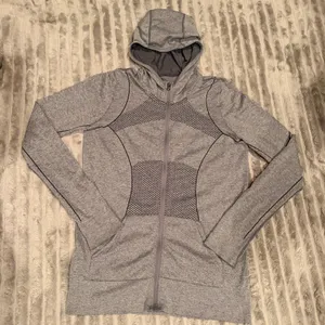 Zella‎ Run Amok Seamless Full Zip Hoodie Heathered Gray Activewear Jacket Size S thumbnail 2