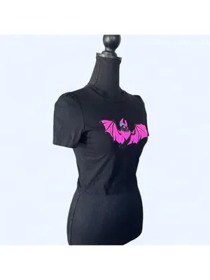 Pink Bat Graphic Black Cropped Baby Tee Size Small 🖤 thumbnail 2