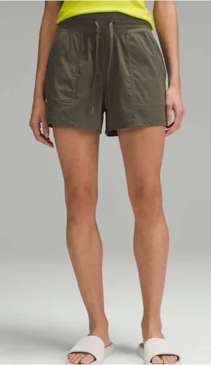 Lululemon‎ Dance Studio High-Rise Short 3.5" Army Green thumbnail 1