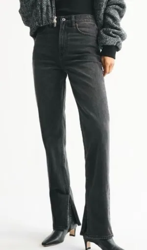 Abercrombie & Fitch 90’s ultra high rise straight black wash jeans 26/2 s thumbnail 1