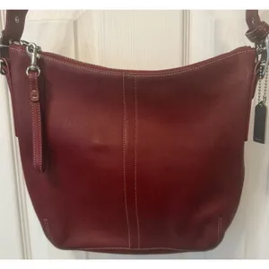 VTG Coach Slim Legacy‎ Shoulder Bag Purse Red Leather 9326 Pristine Inside EUC thumbnail 1