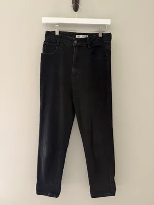 Zara High Rise Black Mom Jeans Women’s Size 6 Tapered thumbnail 3