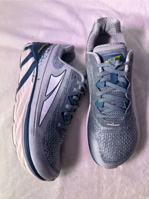 Altra Men’s Light Gray and Teal Road Running Shoes thumbnail 5