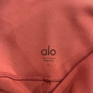 ALO Yoga Pink Purple High‎ Waisted Leggings Size Small thumbnail 6