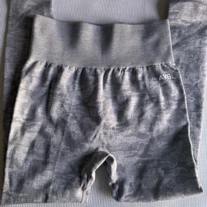 AYBL WOMENS SMALL Gray Jogger Pants thumbnail 2