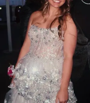 Sherri Hill Prom Dress thumbnail 3