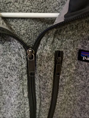 Patagonia unisex Heather Gray Half-Zip Fleece Pullover thumbnail 3