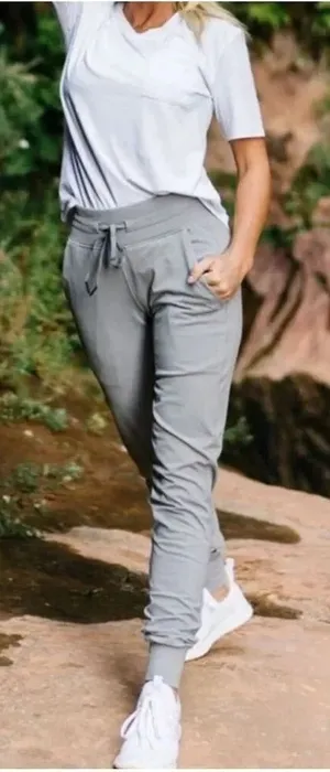 Zyia Ascend light gray XS athletic weekender joggers thumbnail 1