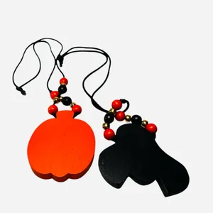 Handmade Vintage Painted Wood Pumpkin Jack O Lantern & Witch Country Craft Necklace (2) thumbnail 2