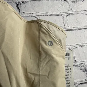 Lululemon hotty hot HR short 2.5” lined size 12 thumbnail 4