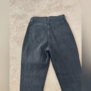 Abercrombie & Fitch Curve Love Ultra High Rise 90s slim Straight Jeans crossover thumbnail 6