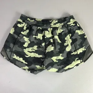 Lululemon hotty hot heritage 365 camo crispin green multi/olive camo Sz 10 Tall thumbnail 7