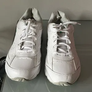 FILA Women’s White Teal Memory Foam Low Top Lace-Up Sneakers Size 9w thumbnail 3