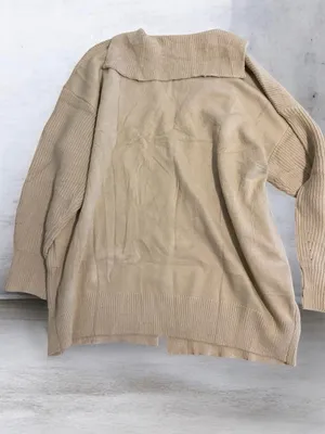 Lightweight Hooded Button-Front Cardigan in Taupe thumbnail 7
